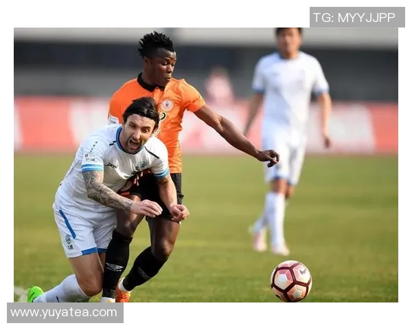 大连超越迎战北京人和争夺中甲联赛关键三分的激烈对决